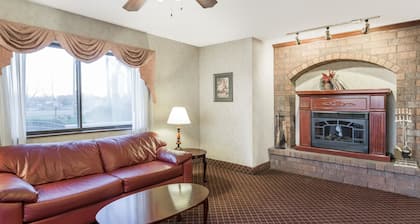 Super 8 by Wyndham Woodstock