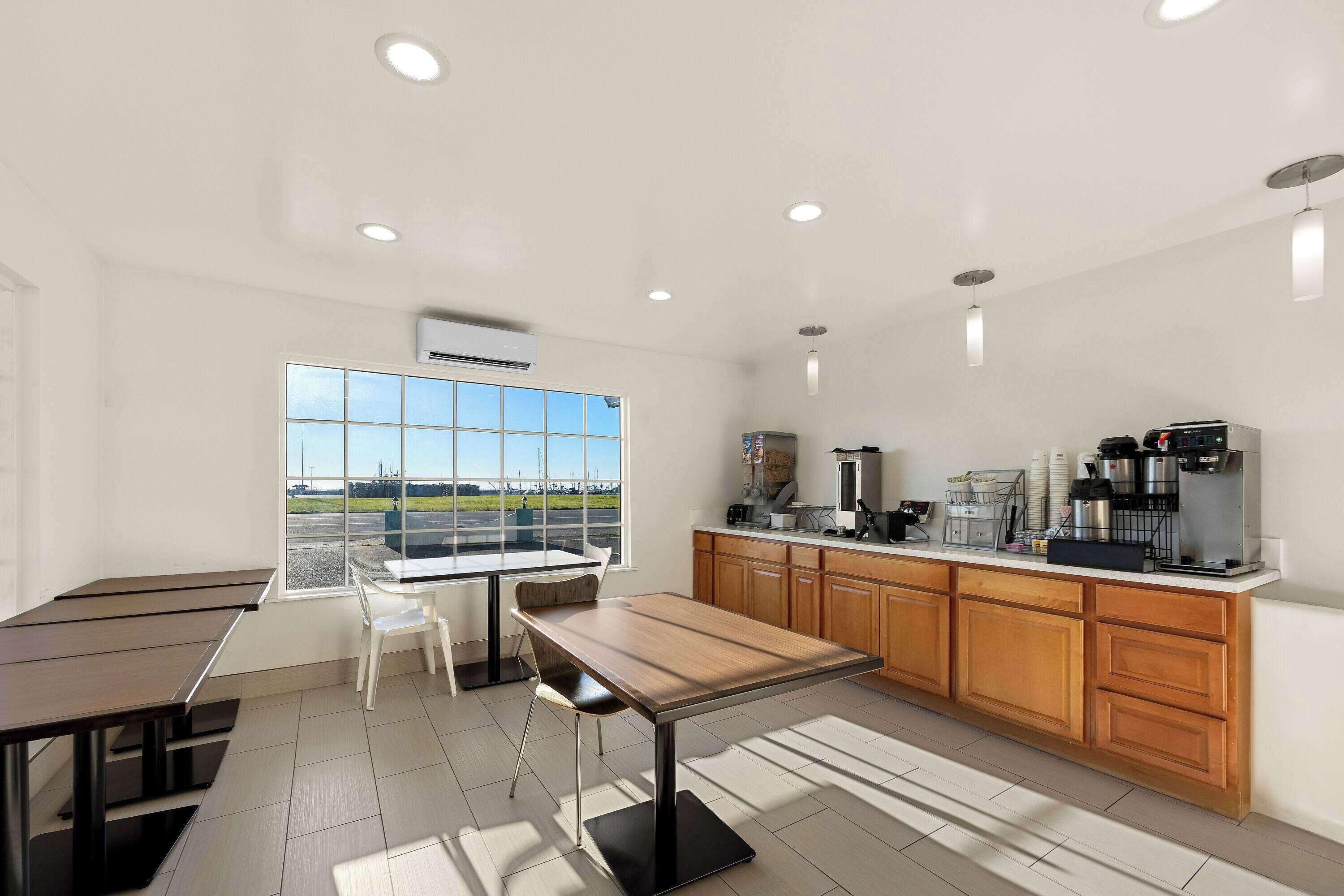 包含每日欧式早餐