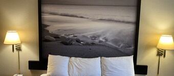 Super 8 by Wyndham Crescent City