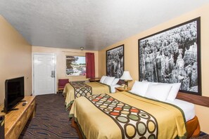 Double Room | Iron/ironing board, WiFi (free), bed sheets - Hotel Zion Inn (Hurricane)