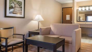 Suite, 1 King Bed with Sofa bed, Non Smoking (2 Person Sofa Bed) | Desk, iron/ironing board, free WiFi, bed sheets