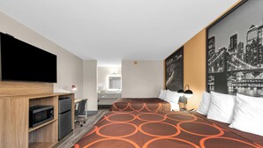 Rom – standard, 2 queensize-senger, tilgjengelighetstilpasset, ikke-røyk | Skrivebord, skrivebord for bærbar PC og strykejern/-brett