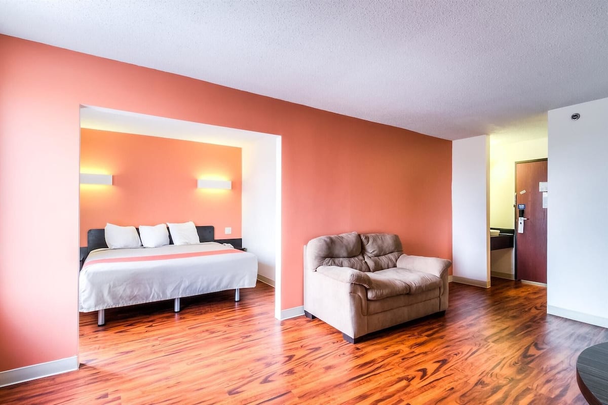 Wi-Fi gratuit, draps fournis