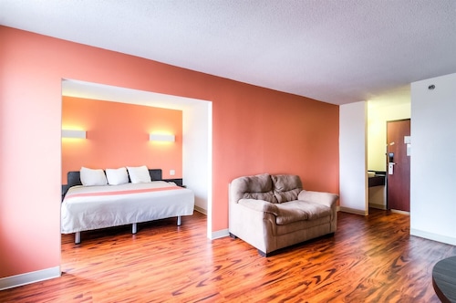 Motel 6 Lansing, IL - Chicago South