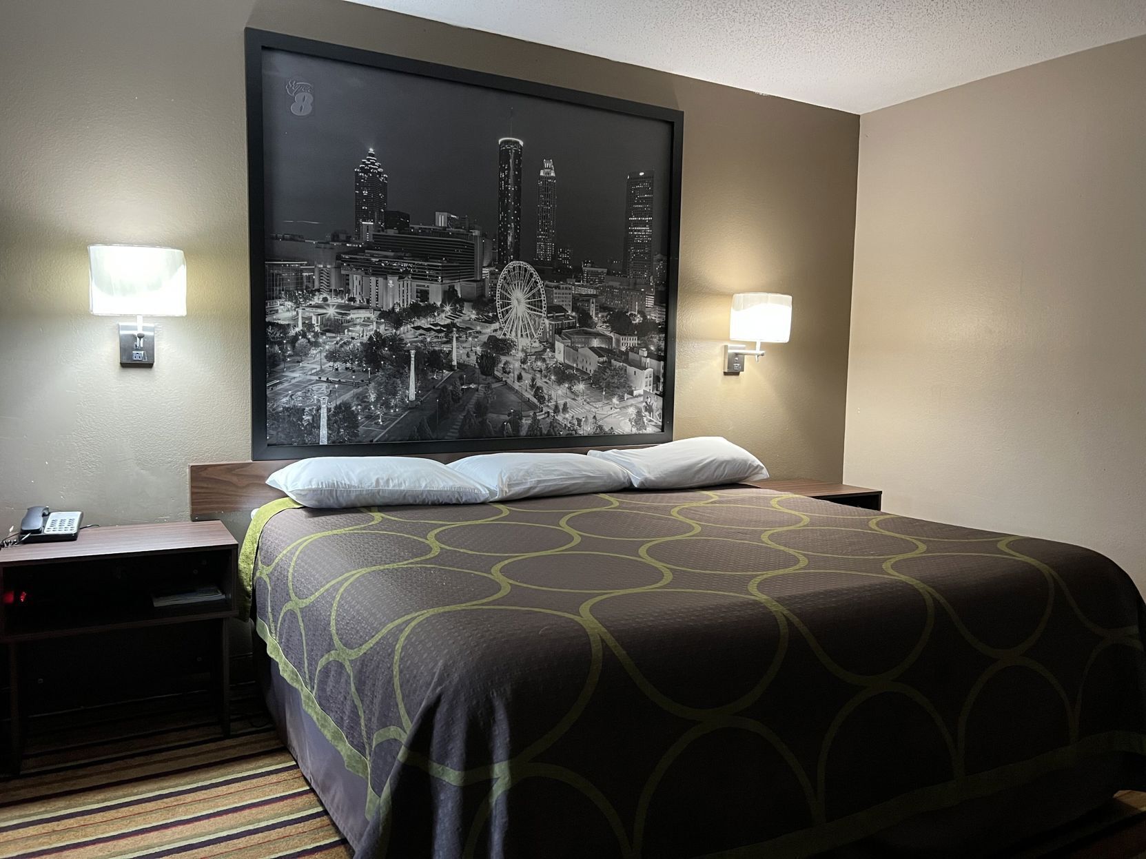 Frette Italian sheets, premium bedding, down duvets, Select Comfort beds