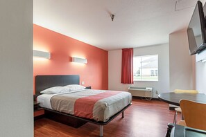 Bed sheets - Motel 6 Lebanon, IN (Lebanon)