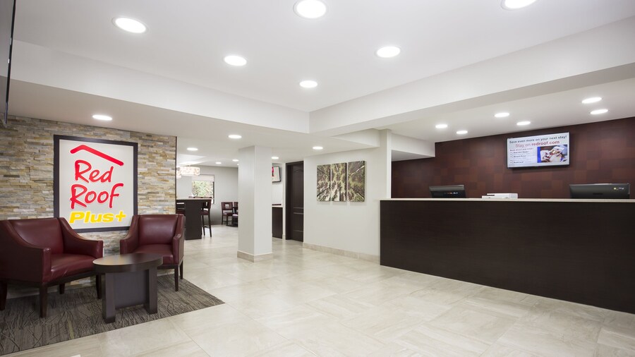 Red Roof Inn PLUS+ Birmingham East - Irondale/ Airport