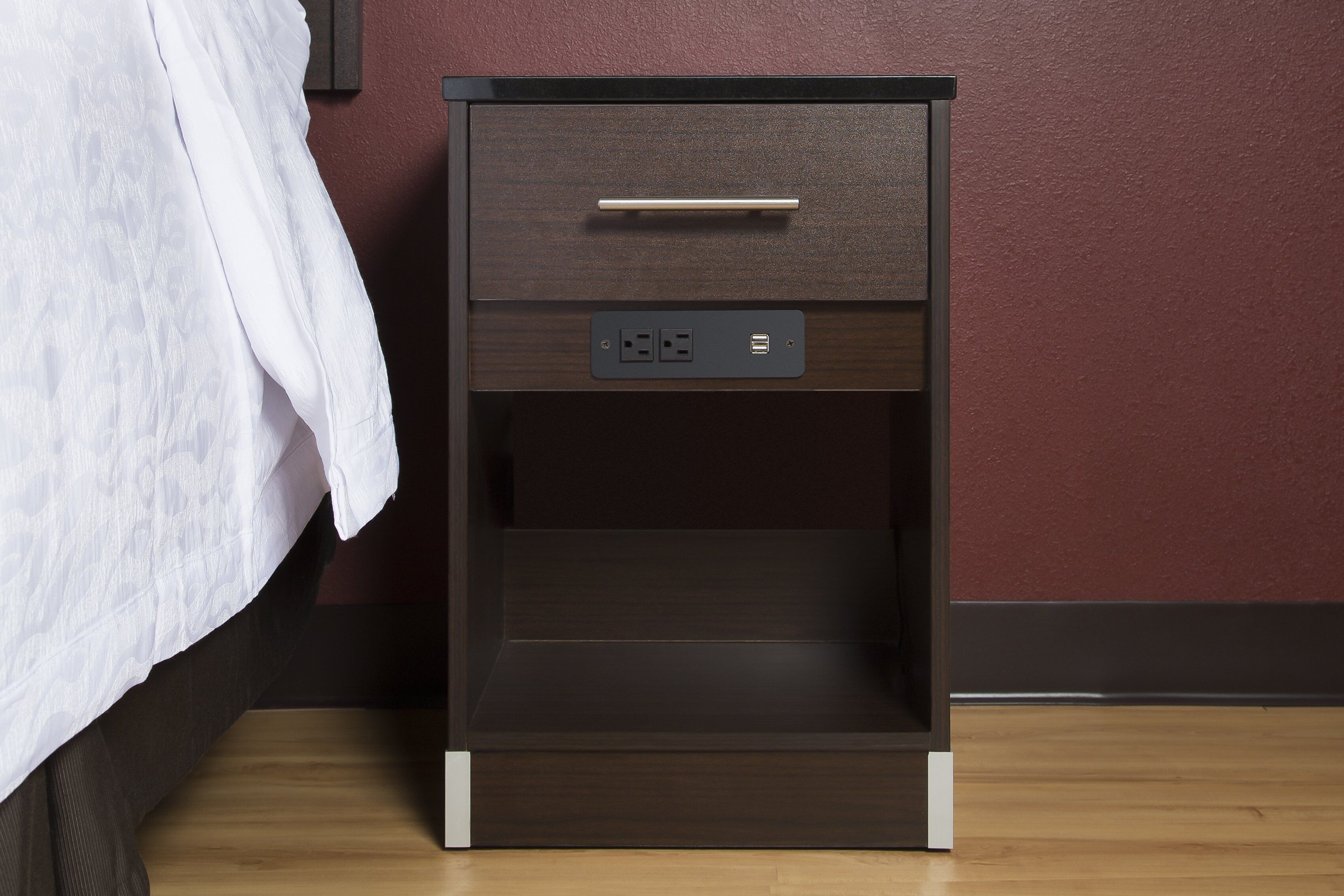 desk, iron/ironing board, free cots/infant beds, free wifi