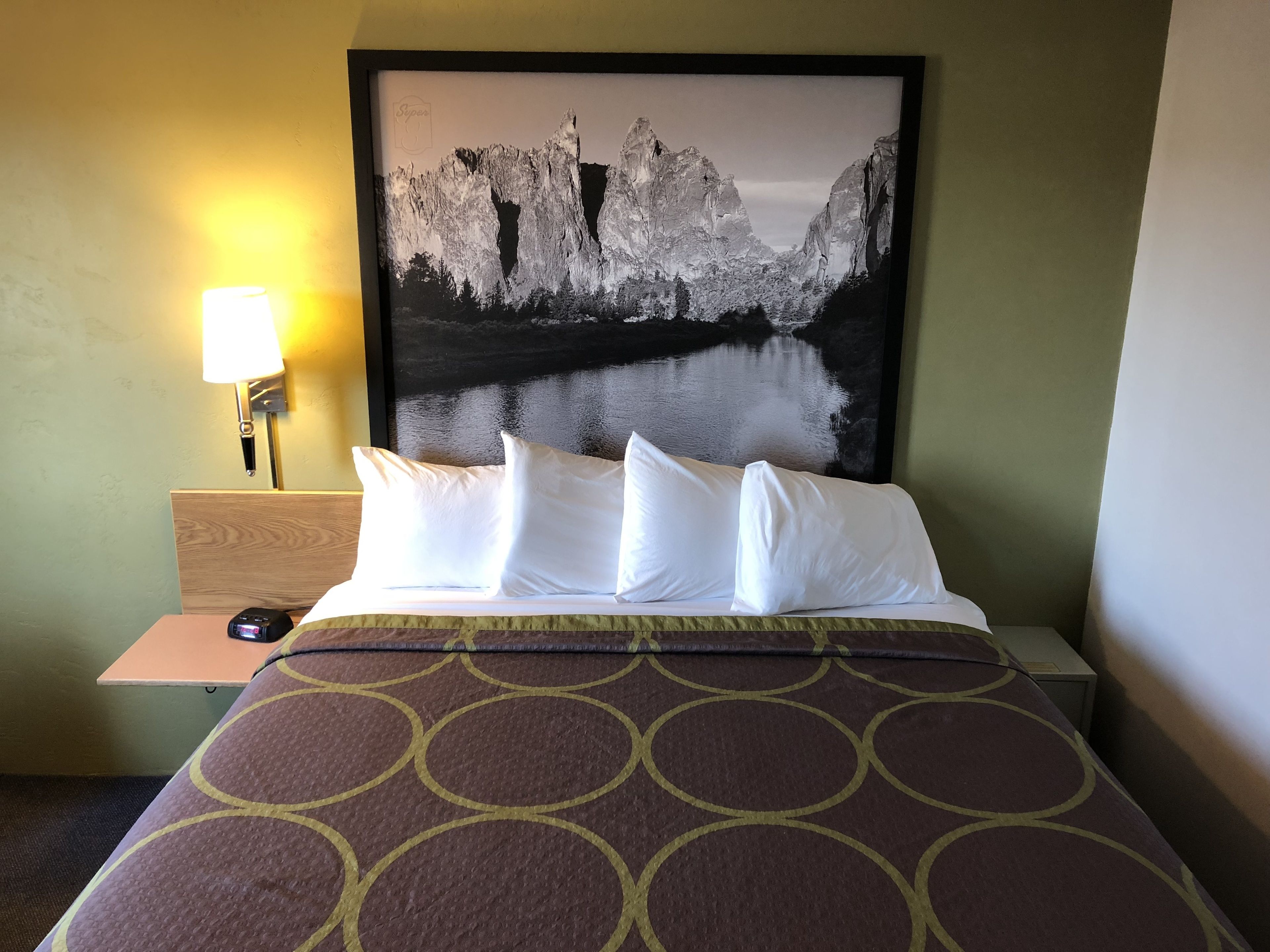 Desk, iron/ironing board, free cots/infant beds, rollaway beds