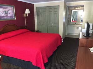 Free cribs/infant beds, rollaway beds, free WiFi, bed sheets - FairBridge Inn Express Merrillville (Merrillville)