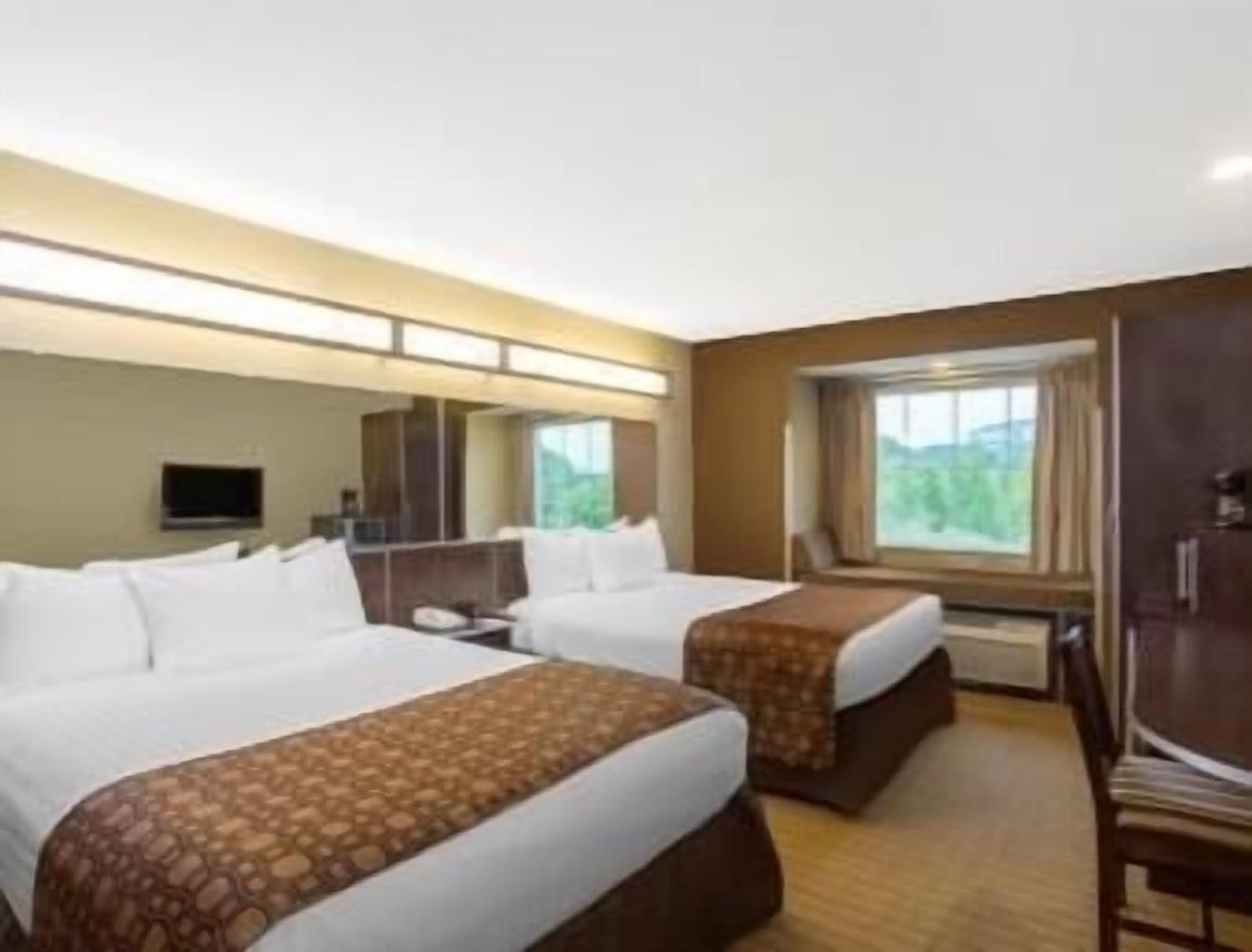 Standard Room, 2 Queen Beds