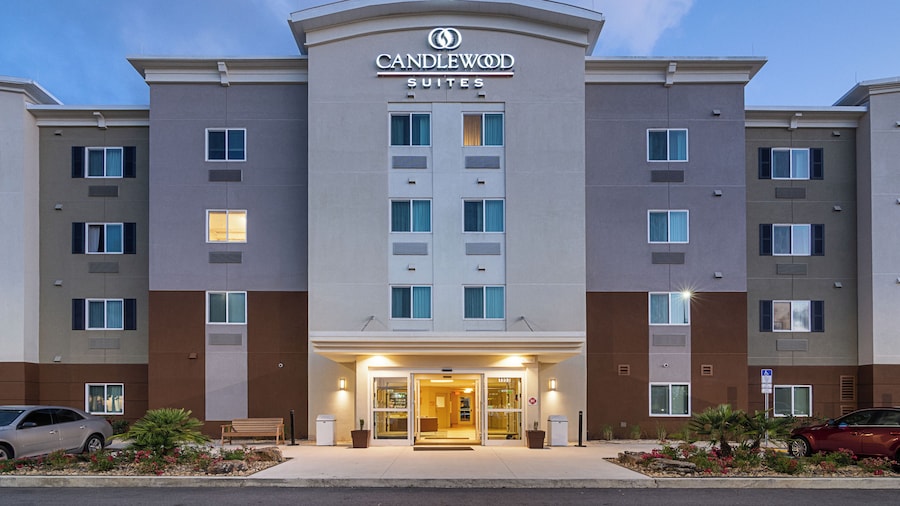 Candlewood Suites Pensacola - University Area by IHG