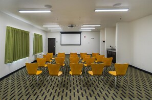 Meeting facility - Days Inn South Bend / Notre Dame (South Bend)