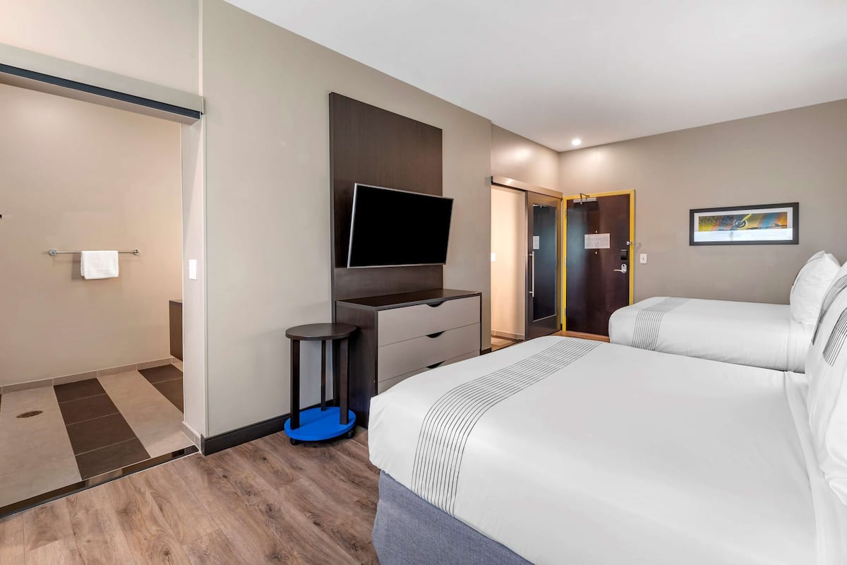 standard room, 2 queen beds, accessible, non smoking (walk-in shower) | 1 bedroom, premium bedding, memory-foam beds, laptop workspace