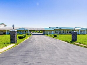 Entrada de la propiedad