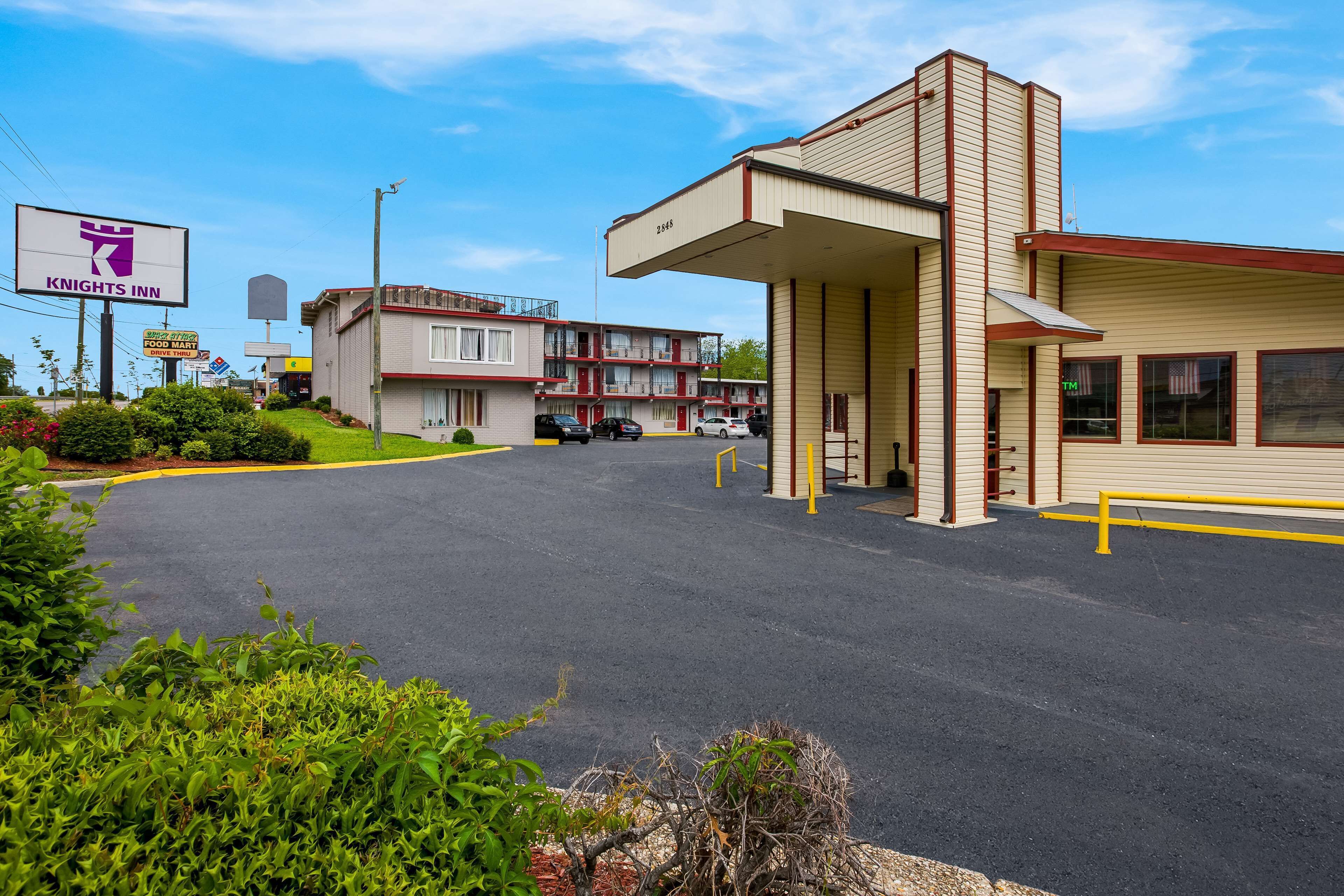 Knights Inn Fayetteville - Fort Bragg in Fayetteville, United States