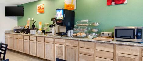 Desayuno continental incluido todos los días