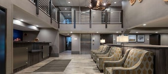 La Quinta Inn & Suites by Wyndham Anchorage Airport