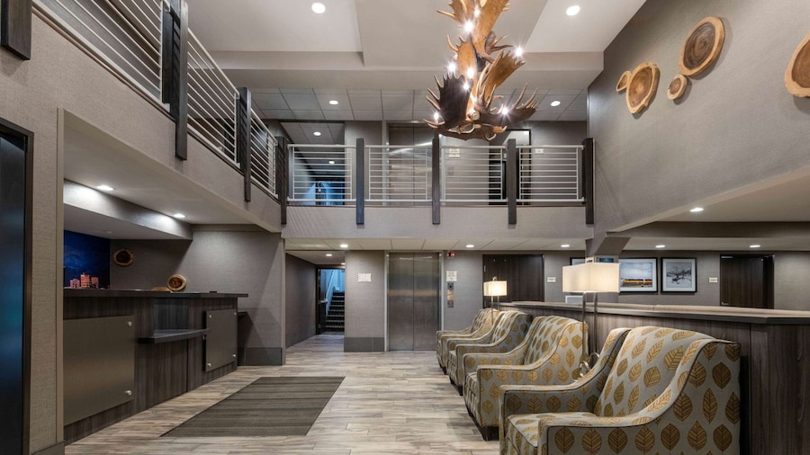 La Quinta Inn & Suites by Wyndham Anchorage Airport