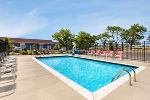 Seasonal outdoor pool