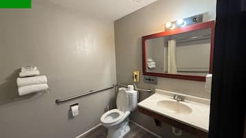 King Bed Accessible Non Smoking | Bathroom | Shower, free toiletries, hair dryer, towels