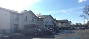 Coldwater Inn and Suites Capital O