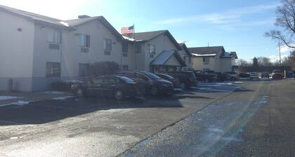 Coldwater Inn and Suites Capital O