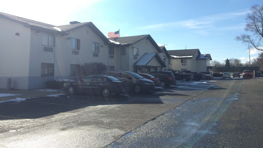 Coldwater Inn and Suites Capital O