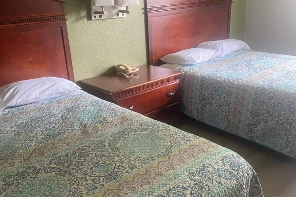 Room, 2 Double Beds, Non Smoking