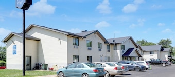 Coldwater Inn & Suites near I 69
