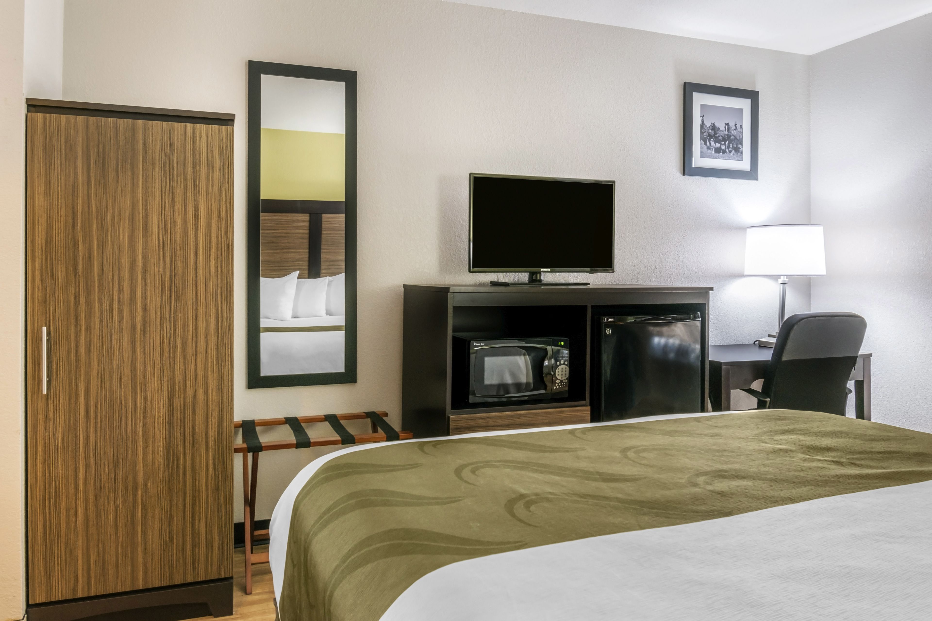 책상, 노트북 작업 공간, 다리미/다리미판, 무료 WiFi