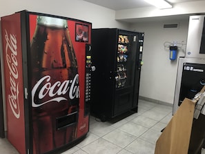 Vending machine