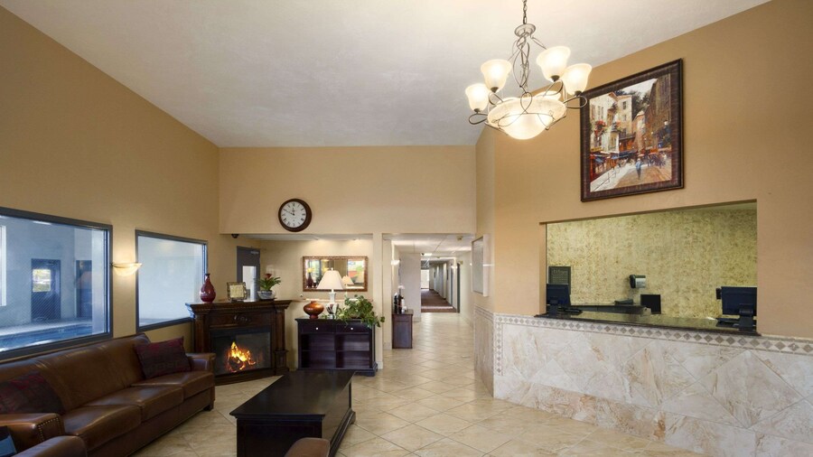 Super 8 by Wyndham Kennewick