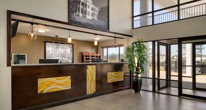 Super 8 by Wyndham Ocean Springs Biloxi