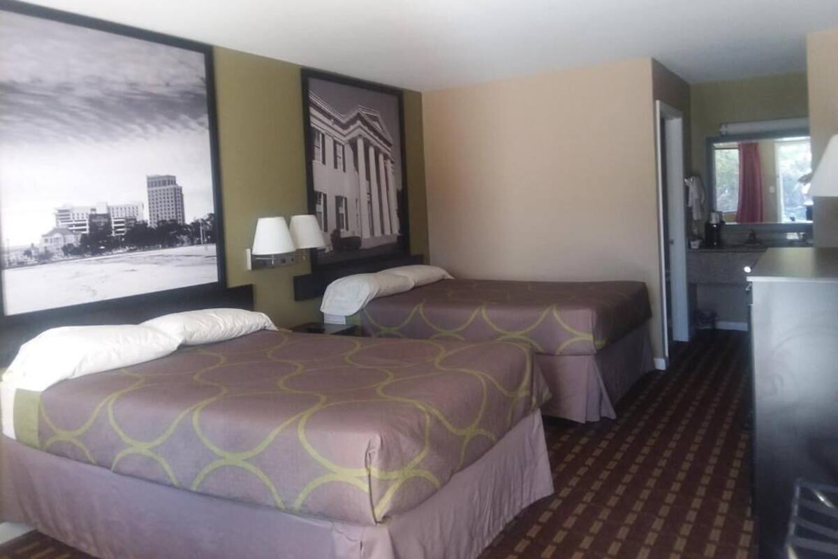 Desk, blackout drapes, free cribs/infant beds, free WiFi