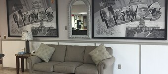 Super 8 by Wyndham College Station