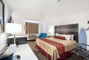 Suite, 1 King Bed, Non Smoking, Jetted Tub | Desk, laptop workspace, free WiFi, bed sheets