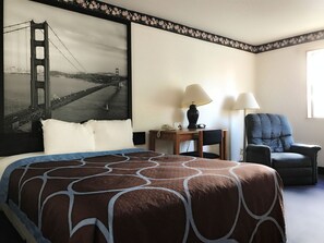 Iron/ironing board, free WiFi, bed sheets - Best Inn (Petersburg)