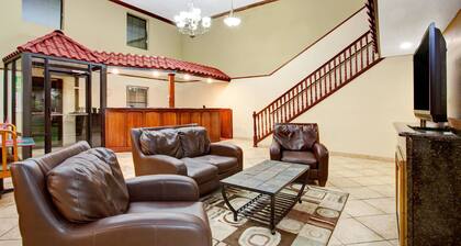 Super 8 by Wyndham Forrest City AR