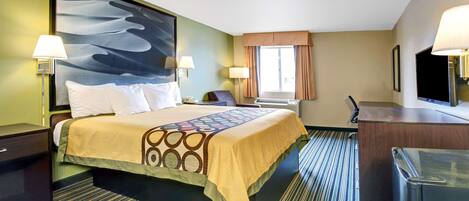 Standard Room, 1 King Bed | Desk, laptop workspace, blackout curtains, iron/ironing board