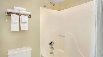 Kombinert dusj/badekar og dype avslapningsbadekar