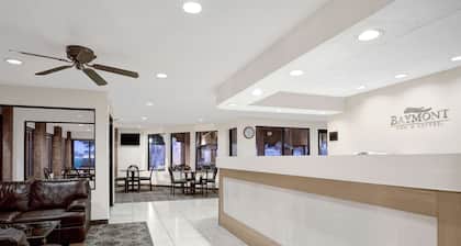 Baymont Inn & Suites by Wyndham San Marcos Outlet Malls