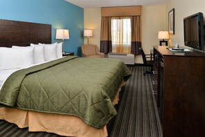 Standard Room, 1 King Bed, Non Smoking | Desk, iron/ironing board, free WiFi, bed sheets - Quality Inn Murray University Area (Murray)