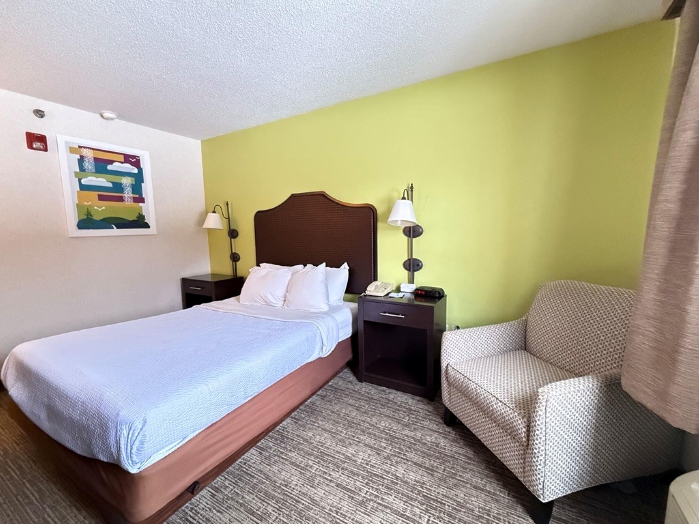 In-room safe, individually decorated, individually furnished, desk