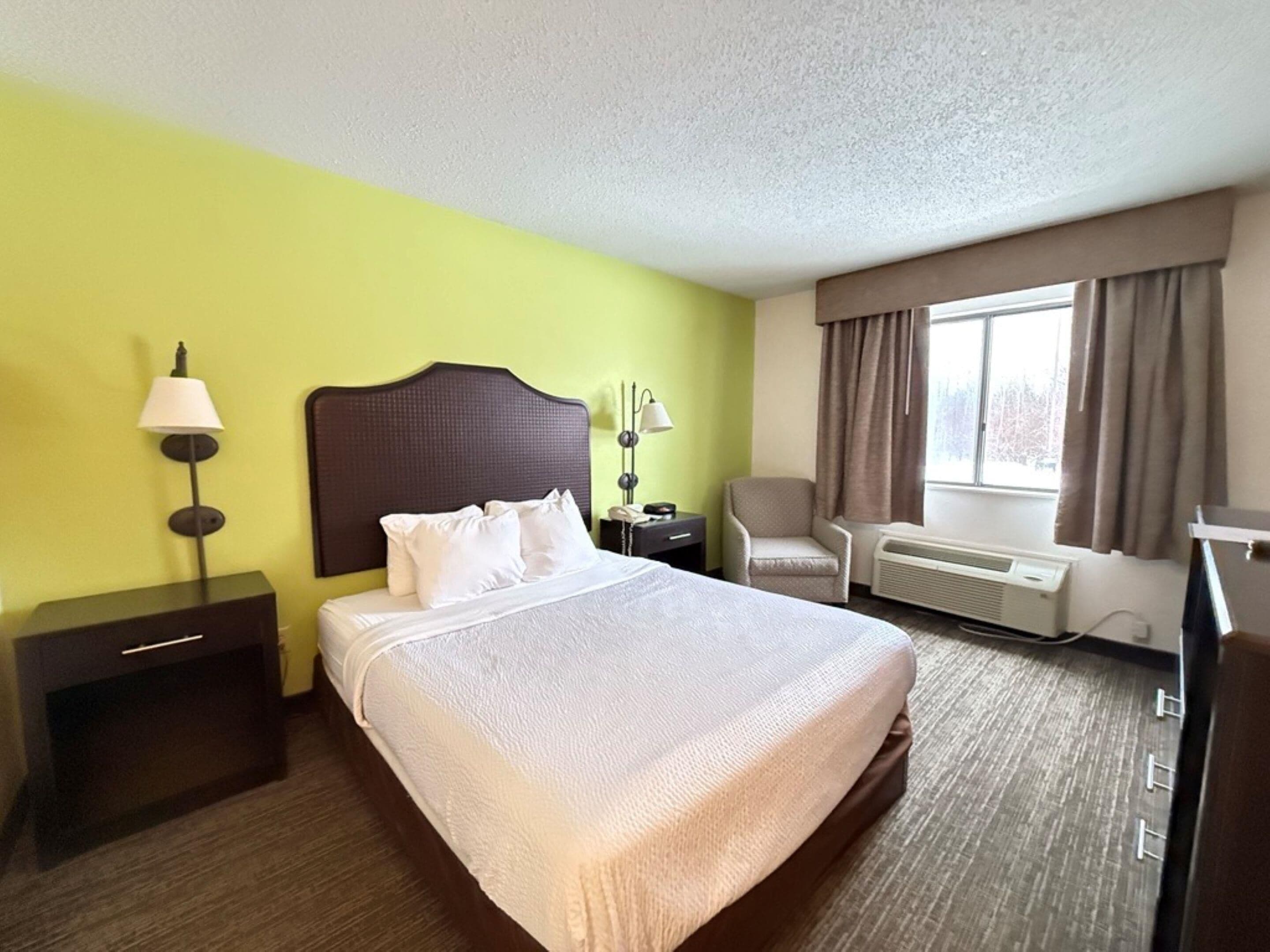 Coffre-fort, décor unique, ameublement unique, bureau