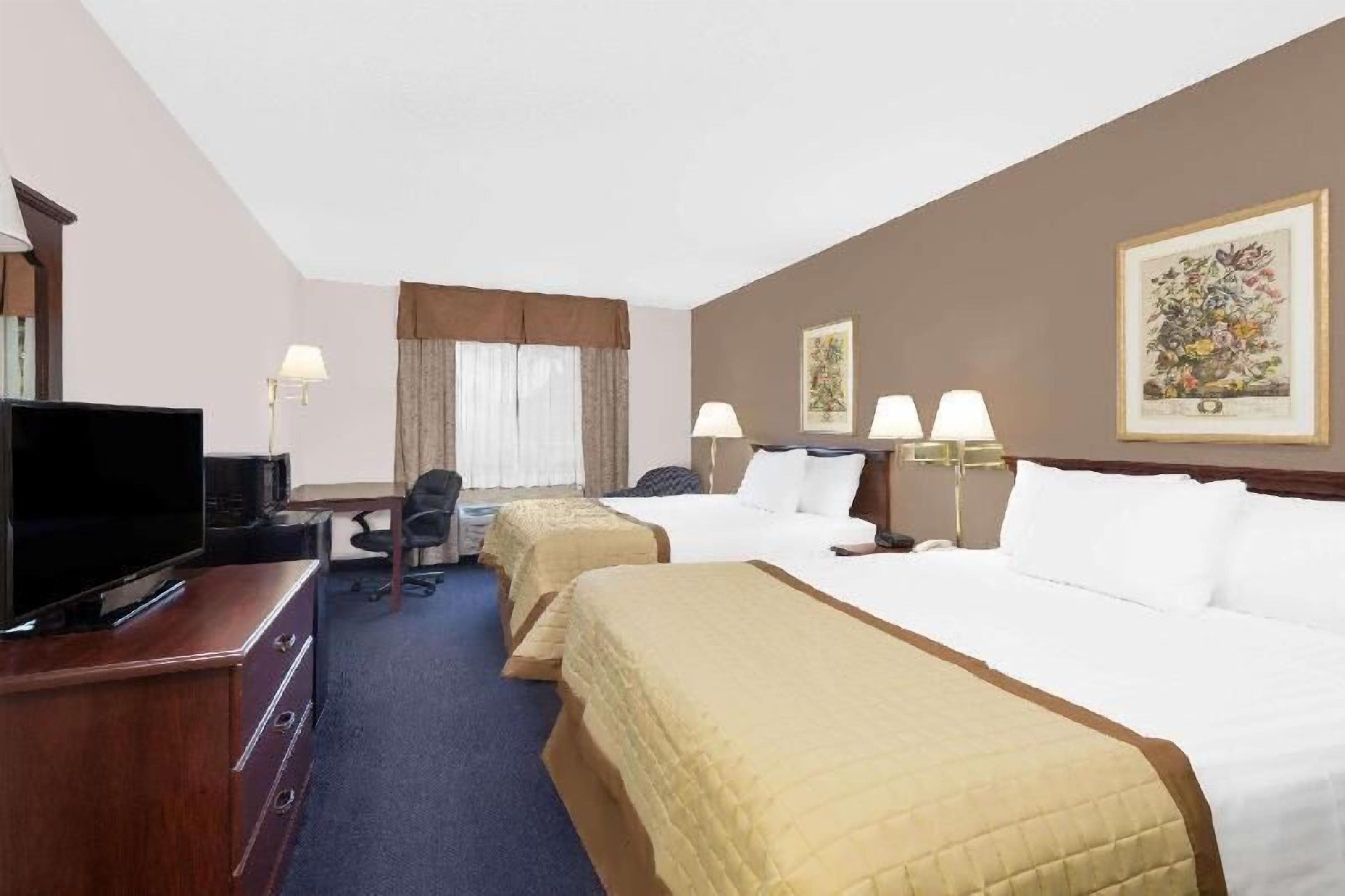 Desk, iron/ironing board, free cots/infant beds, free WiFi