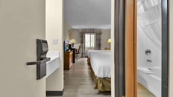 Room, 2 Queen Beds, Non Smoking | Desk, iron/ironing board, free cribs/infant beds, free WiFi
