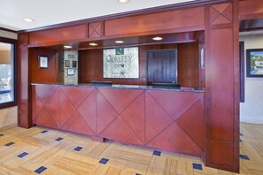 Lobby - Quality Inn Marshall near I-69 (Marshall)