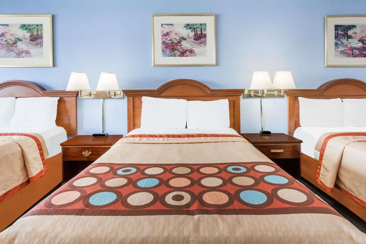 Room, 2 Double Beds, Smoking (Pet Friendly) | Iron/ironing board, free WiFi, bed sheets