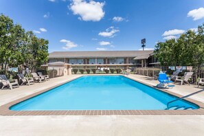 Seasonal outdoor pool